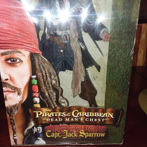 pirates of the carribean,   captain sparrow, disney 18 inch motion sound  figur - Picture 2 of 5